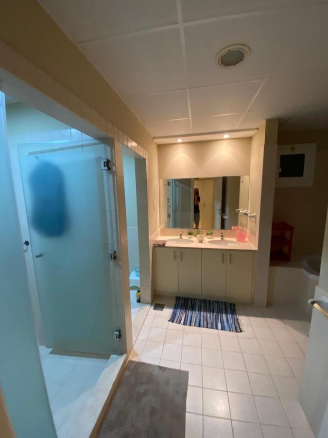 Spacious 4-Bedroom Villa, Children Friendly ดูไบ ภายนอก รูปภาพ