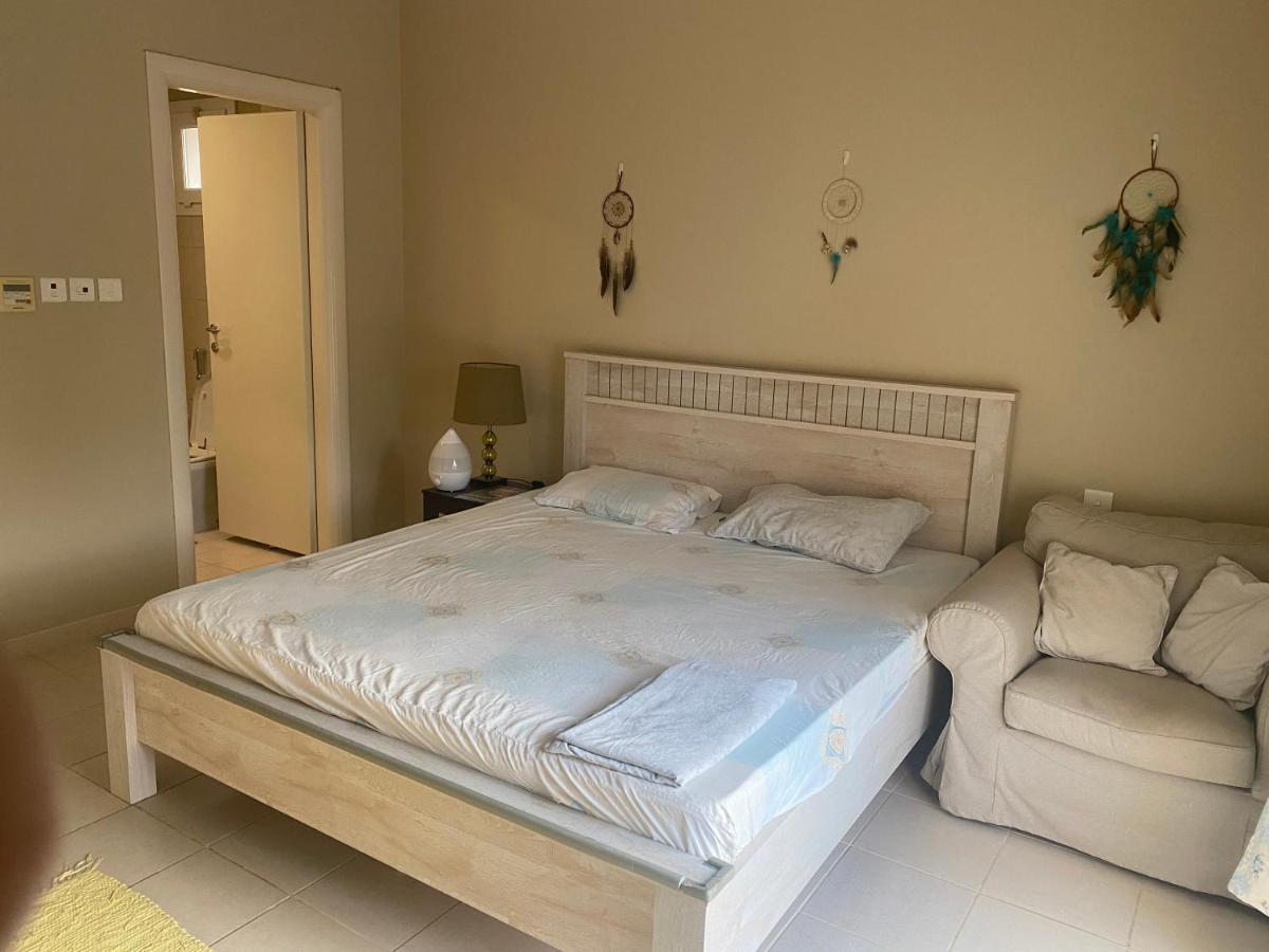 Spacious 4-Bedroom Villa, Children Friendly ดูไบ ภายนอก รูปภาพ